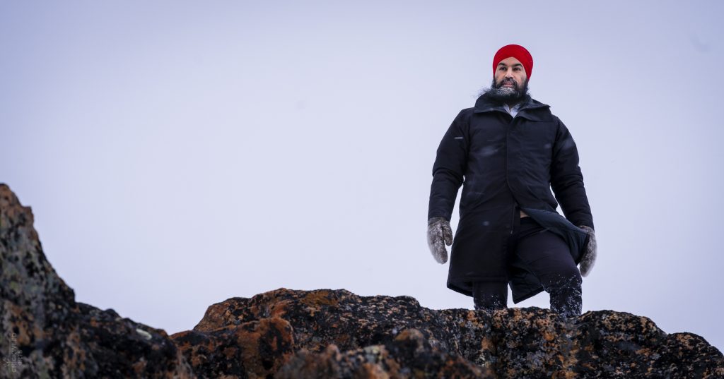 Jagmeet Singh viewing the Bay in Apex, Nunavut